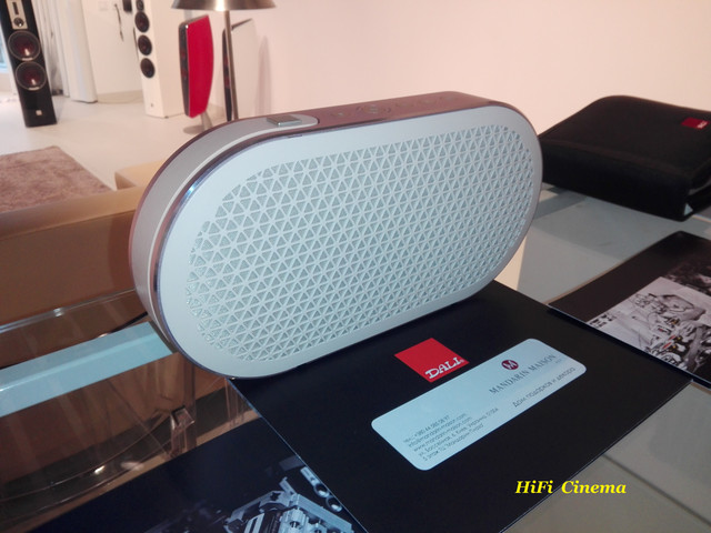 DALI Katch Cloud Gray in Dali Days 1