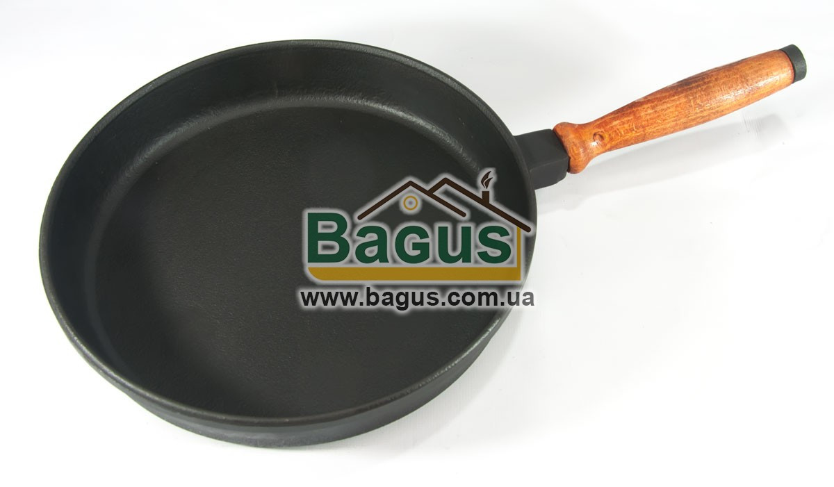 Сковорода чавунна 26х4,5 см із дерев'яною ручкою, посуд чавунний ЧавунОК (Україна) ЧУ-2645ДР