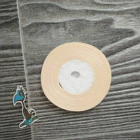 Атласна стрічка Бежева