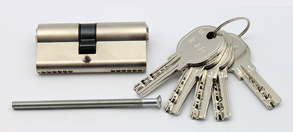 Iseo R6 95мм 45х50 ключ/ключ нікель (Італія)