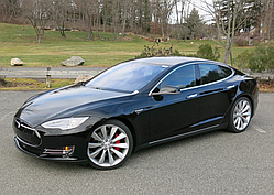 Оренда Tesla Model S85