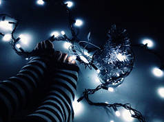 Гірлянда нитка