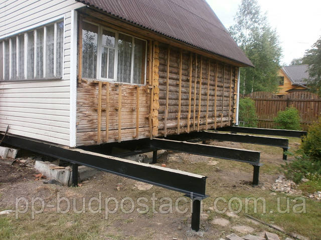 Новий будинок на старому фундаменті Новий будинок на старому фундаменті