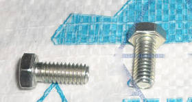 Болт 19H1900 JOHN DEERE