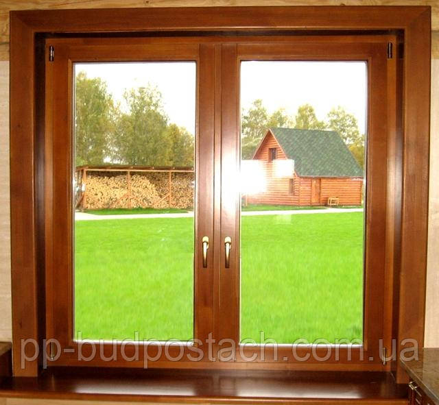 Дерев'яні або пластикові вікна. Дерев'яні або пластикові вікна.