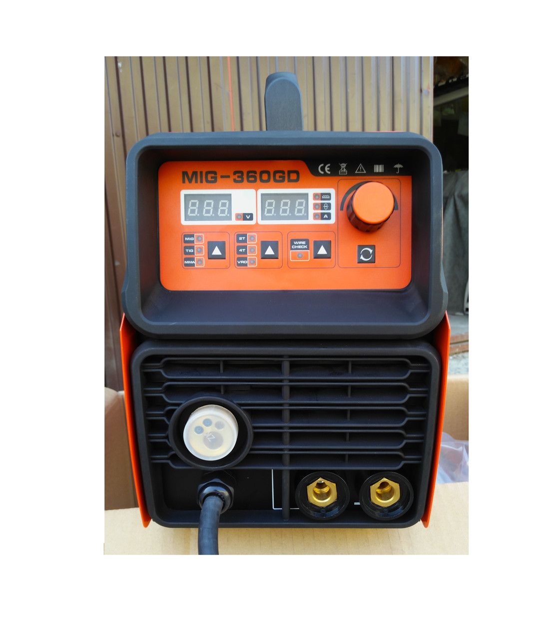 Зварювальний напівавтомат Іскра MIG MMA 360, фото 1