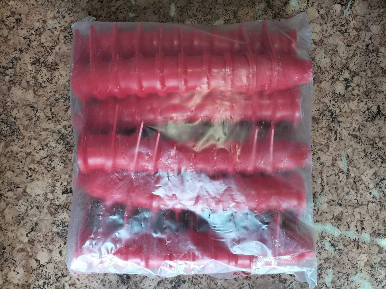 

Колпачок красный со стрелкой на гайку под ключ 32 (60 штук)