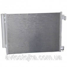 Радіатор кондиціонера Renault Logan 2 с 2013 р. VALEO (Франція)