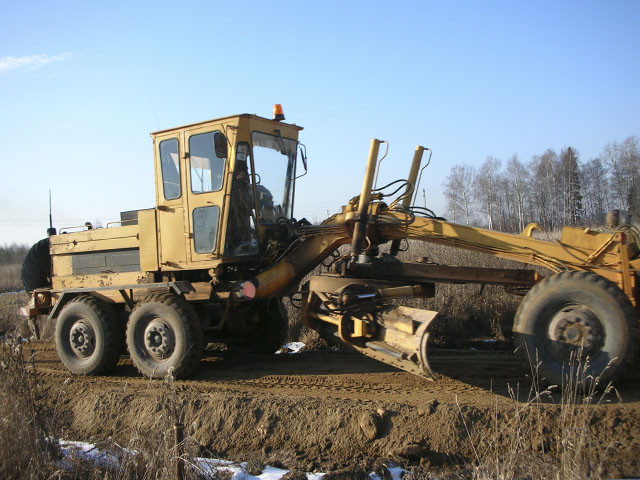 Аренда грейдера Bomag - фото 1 - id-p6792587