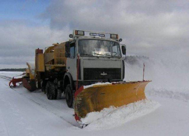 Прибирання снігу в Києві