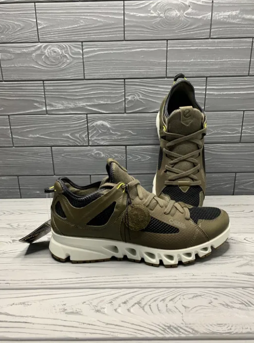 

Мужские кроссовки хаки ECCO MULTI-VENT M р.42,43