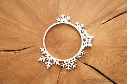 Чипборд Рамка кругла зі сніжинками  