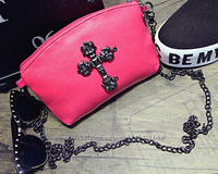 Женская сумочка с крестом через плечо Розовая