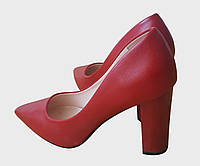 Туфли лодочки модельные широкий каблук столбик красные 36р