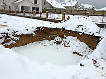 Загородный домик и бассейн Иванковичи 4