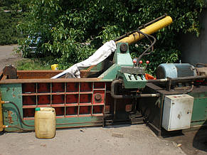 Пресс для металла Y81Q-135