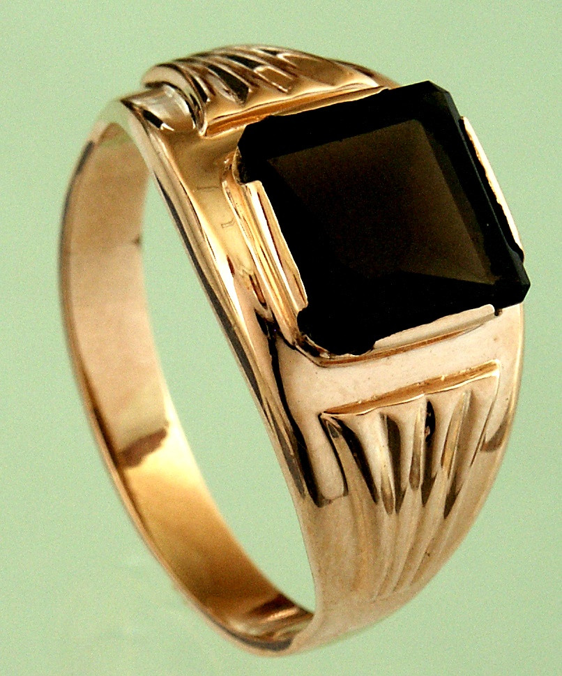 Золотой кольцо с кварцом - фото 1 - id-p600167934