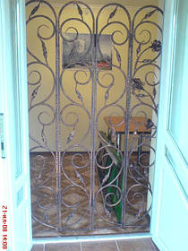 Кована решітка