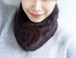 Шарф із натурального хутра кролика коричневий