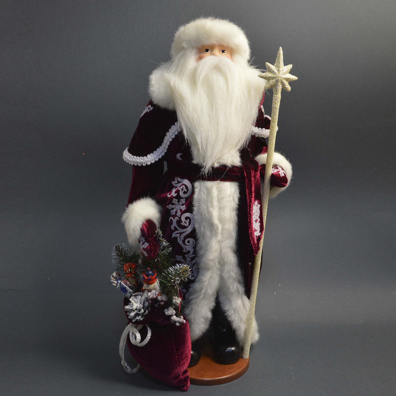Фігурка Дід Мороз під ялинку 53 см у бордовій шубі з білим візерунком 0455