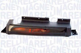 Ліхтар задній правий (розпашні двері 180°) Renault Trafic, Opel Vivaro 2001-2006, Magneti Marelli 714025460810