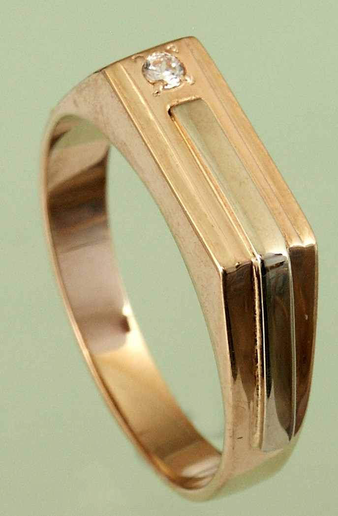 Золотой кольцо с цирконом - фото 1 - id-p600168075