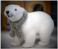 LV 107161 Новорічна прикраса Polar bear