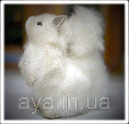 LV 107285 Новорічна прикраса Squirrel White