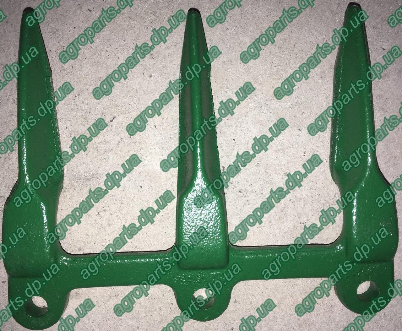 Палець H25603 потрійний H153855 Alternative KNIFE GUARD TRIPLE Н153855 палець жниварки H25603 з.год John Deere, фото 1