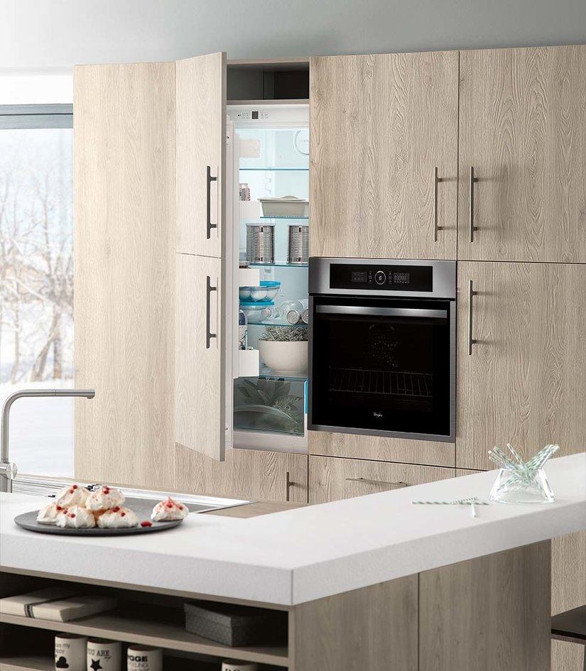 Кухня на замовлення BLUM-058 фарба за RAL каталогом