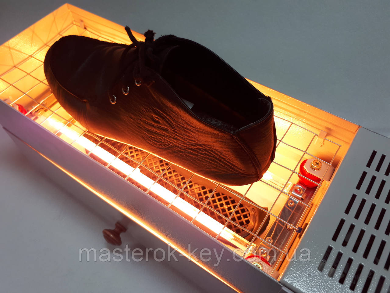 Светоактиватор клея для ремонта и производства обуви - фото 9 - id-p610572407