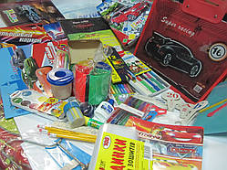 Комплект канцтоварів для першокласника для хлопчика пенал шкільний набір канцелярії Україна преміум KOMPPRM