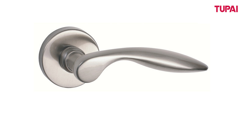 Дверна ручка на розетці TUPAI Claudia 1938 R 142 Нікель матовий, фото 1