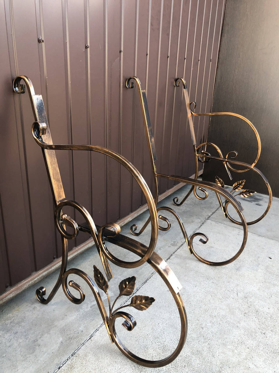 

Кованые боковины для скамейки листок 2 шт.(ПАРА)(90*70*9 см)