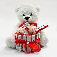 Букет з іграшок і цукерок Ведмедик із кіндер і рафаелло
