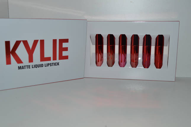 Набір блисків для губ від Кайлі Дженнер Kylie matte liquid lipstick, фото 3