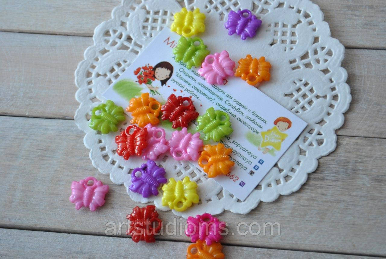 Підвіска пластиковий Метелик. Цвет:микс