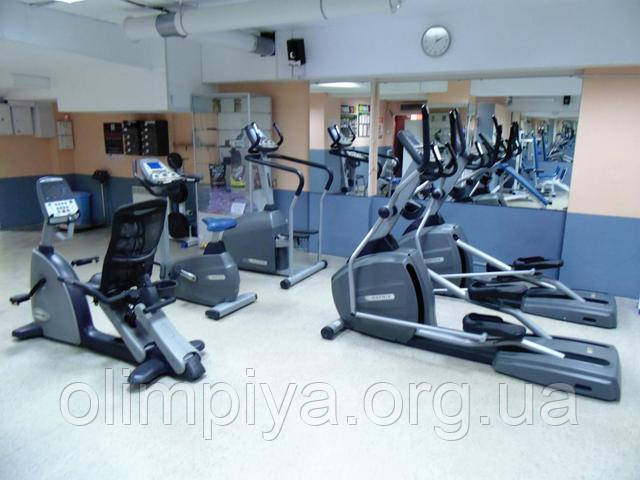 Фото кардио зала для обучения тренеров на левом берегу в школе Олимпия Кардио зона курсов обучения инструкторов тренажерного зала в школе Олимпия