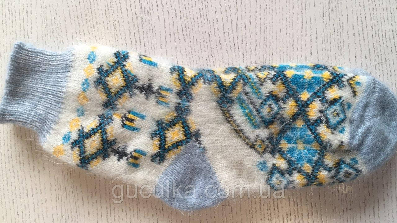 Шкарпетки жіночі з орнаментом на козячому пусі (кругові) Орнамент
