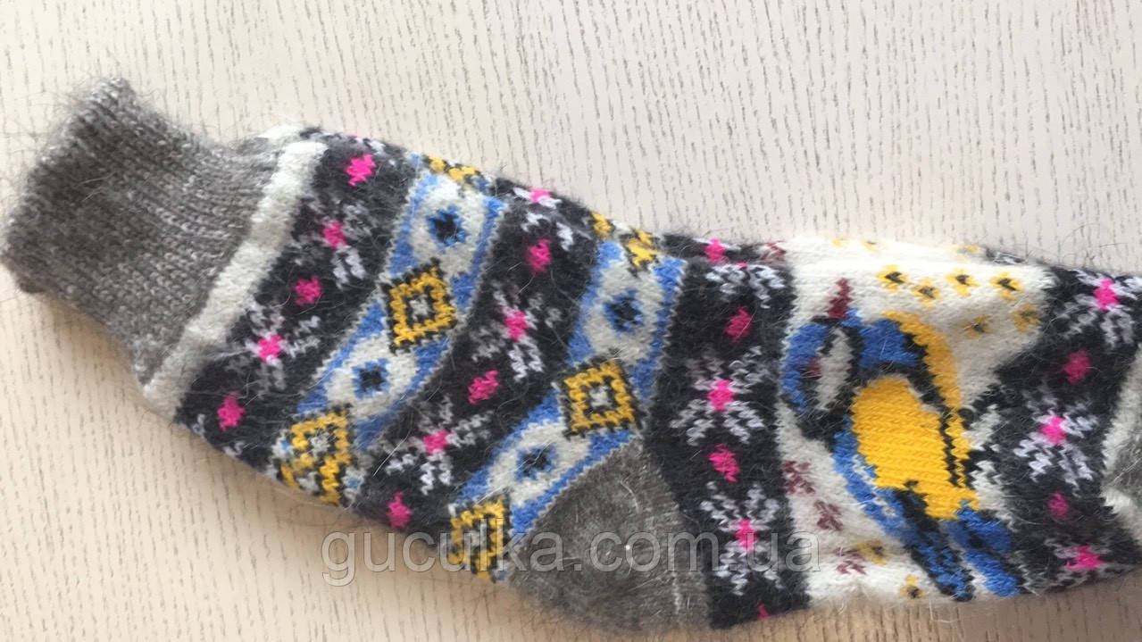 Шкарпетки жіночі з малюнком на козячому пусі (кругові) Снігур