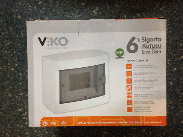 Щиток під автомат зовнішній 6 білий з дверцятами VIKO 90912106-UA1, фото 1