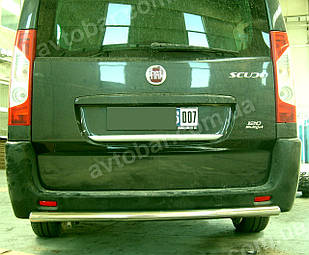 Захист заднього бампера на Citroen Jumpy (2007-2016)