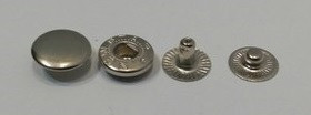 Кнопка 12,5 мм нікель (у пакованні 50 штук)