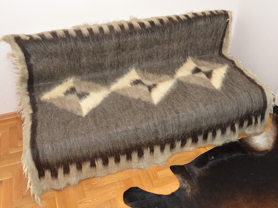 Ліжник. Карпатський плед 2,2х1,85 м, 38