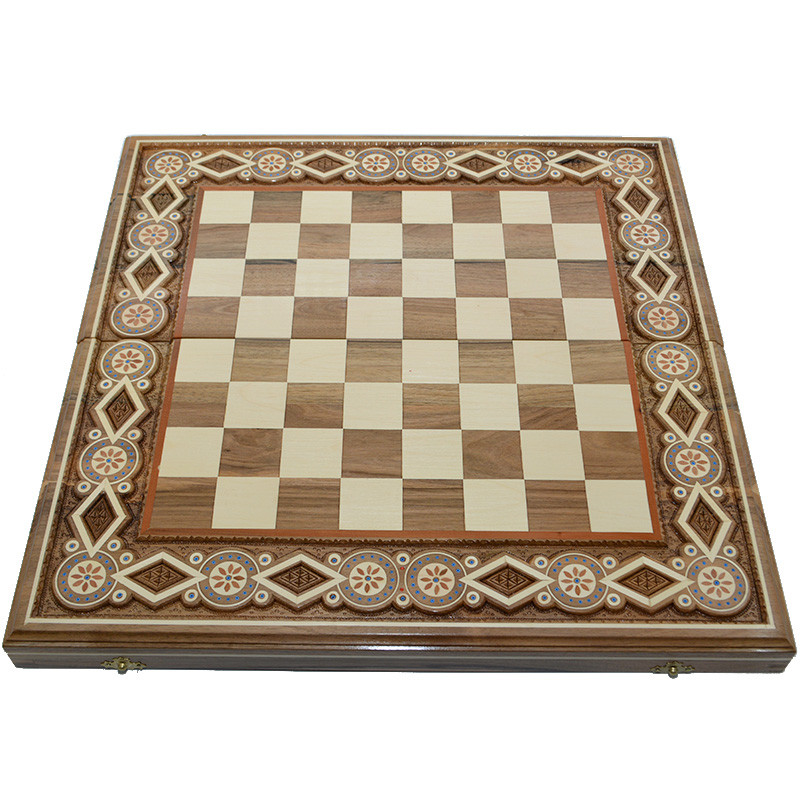 Шахова дошка. 50х50 см. Бісер