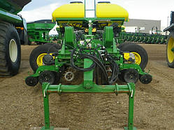 Сеялка JOHN DEERE 1770NT CCS рік 2011