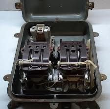 Пускач електромагнітний ПАЕ-324 реверс у корпусі, з реле