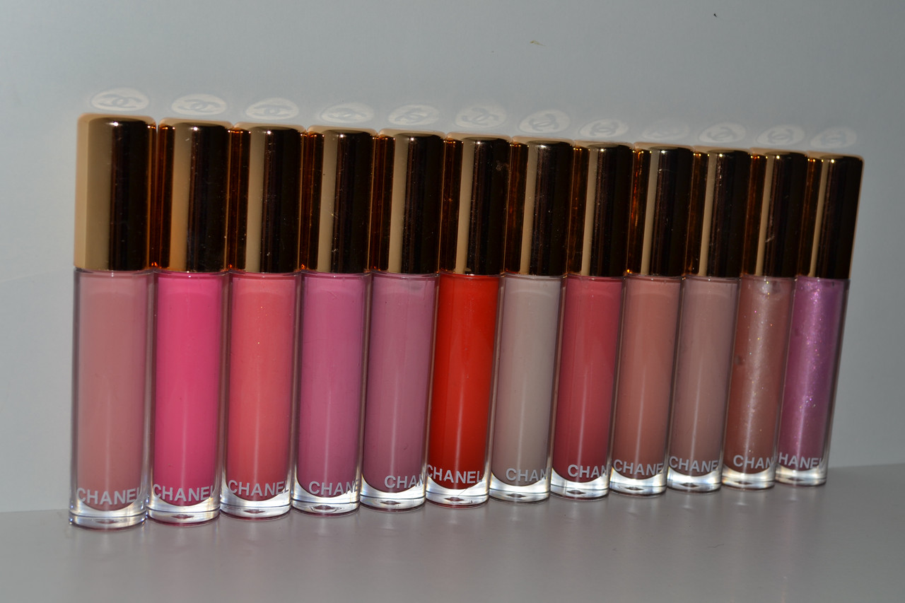 Блиск для губ Chanel Rouge Allure Extrait de Gloss B