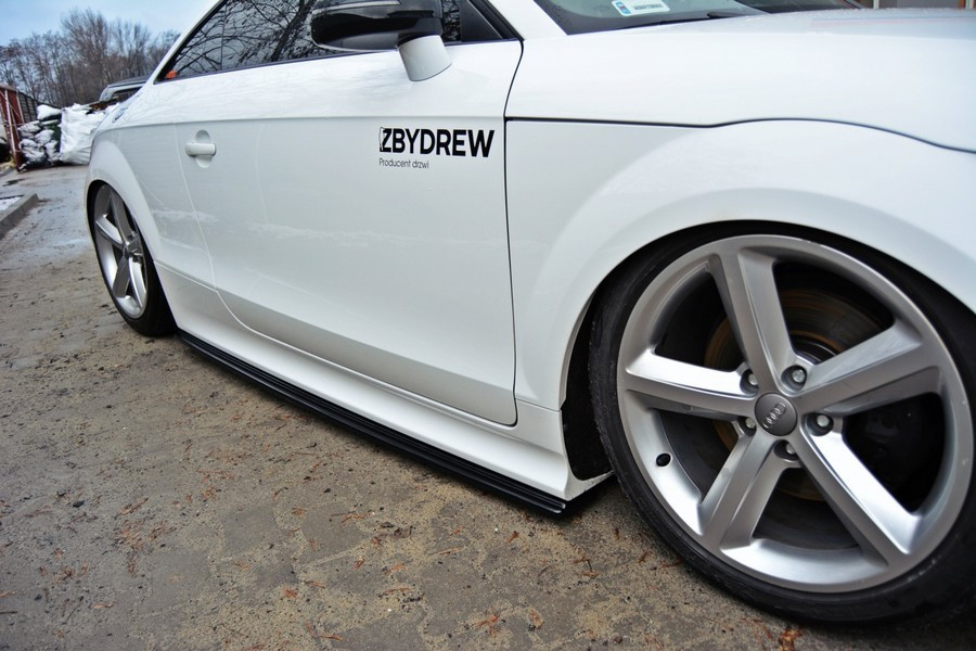 НАКЛАДКИ ПОРОГОВ AUDI TT MK2 RS, фото 1