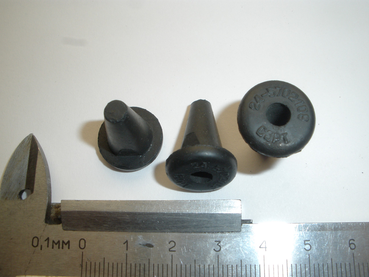 Втулка дуг оббивки даху ГАЗ 24, 2410, 3102, 31029, 3110 (24-5702108, пр-під СЗРТ), фото 1